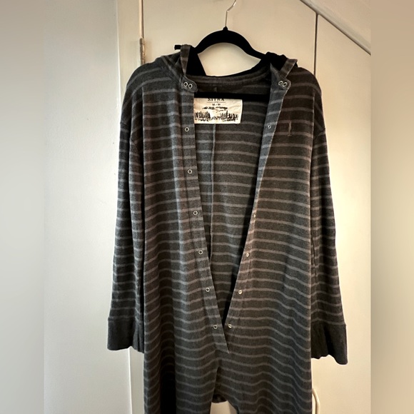 Sitka women’s onesie size medium - Picture 4 of 10